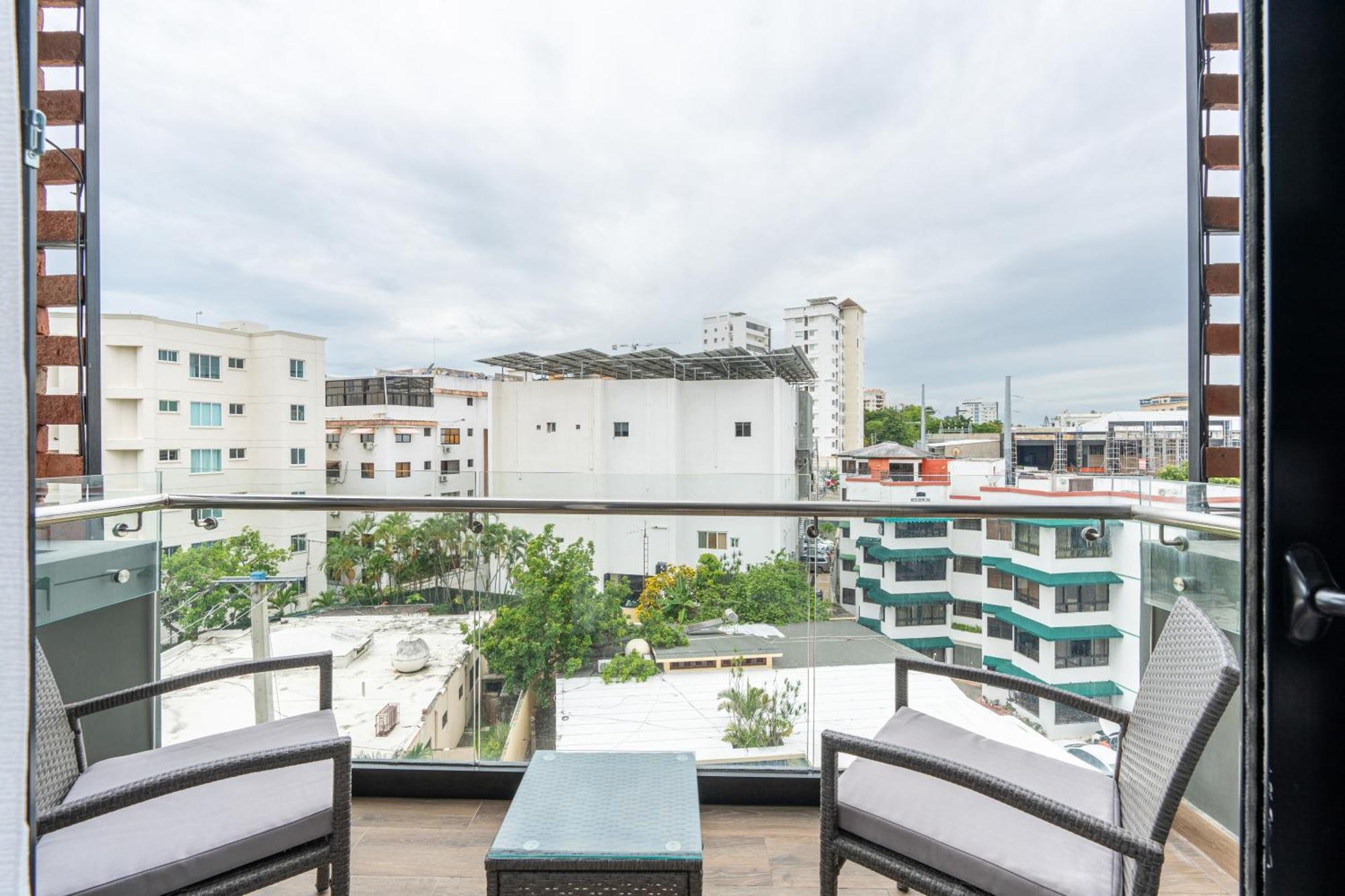 Modern Luxury Condo With Rooftop Pool & Gym Santiago De Los Caballeros Extérieur photo