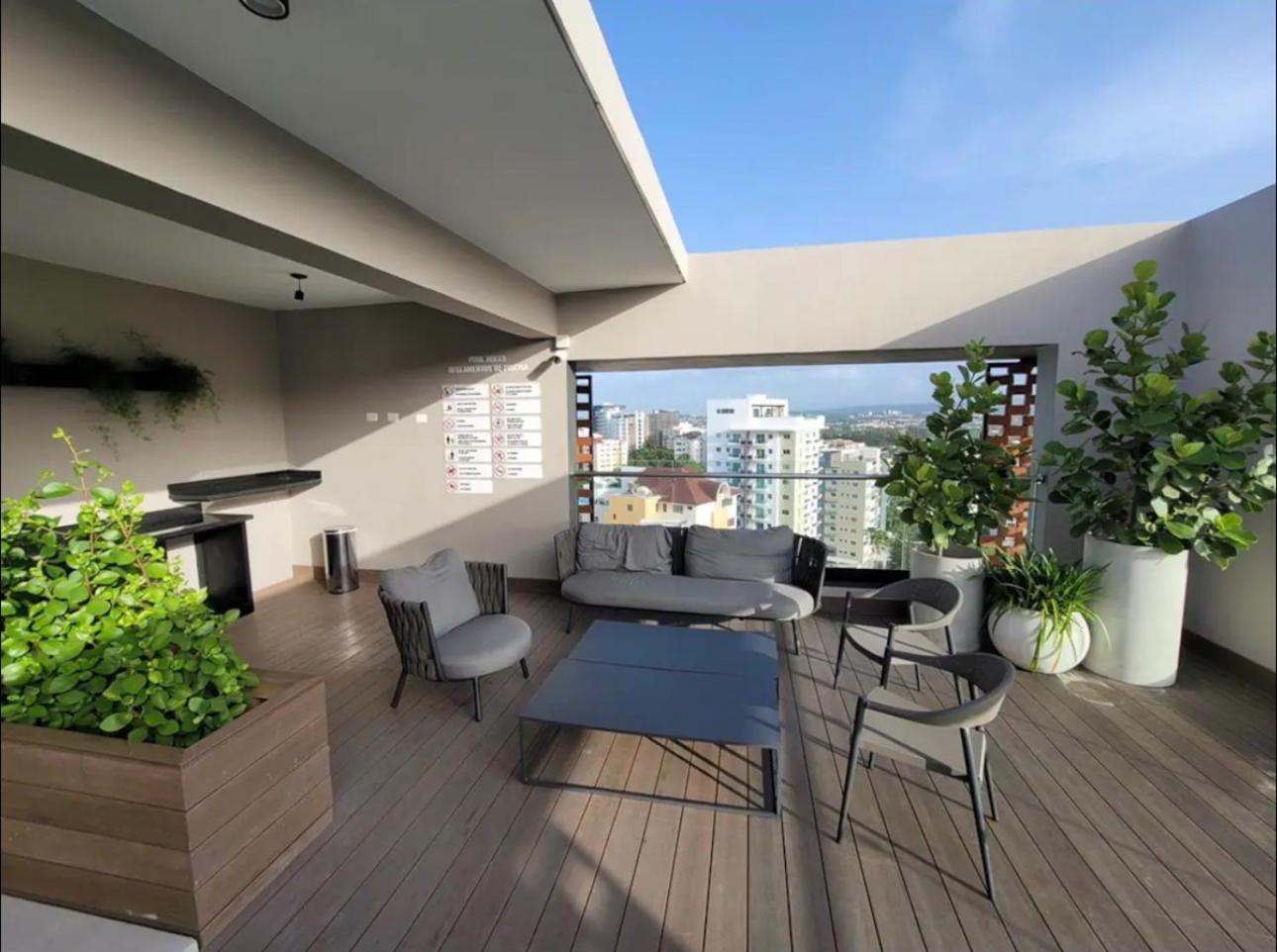 Modern Luxury Condo With Rooftop Pool & Gym Santiago De Los Caballeros Extérieur photo